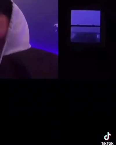 (●__●)