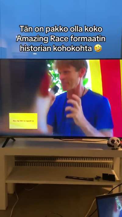 Blursed Gronholm and Timo singing a Filipino nursery rhyme