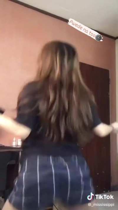look at that ASS