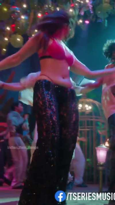 Tamanna Bhatia Ghafoor 4K vertical edit Part - 2