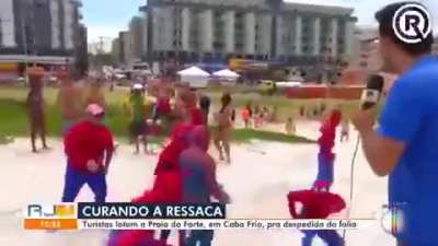 Spidermans group on the beach