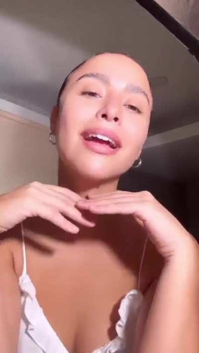 Yassi Pressman