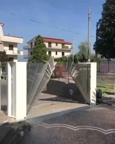 Opening an automatic gate