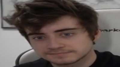 Cellbit cantando Vale Nada, Vale Tudo na live (ele cantando Baka Mitai nos coment&aacute;rios)