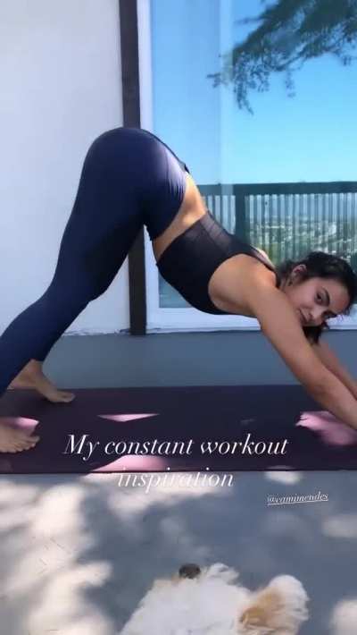 Camila Mendes has an amazing arch