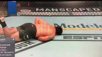 Cody Garbrandt’s KO at the buzzer. What a haymaker !!!