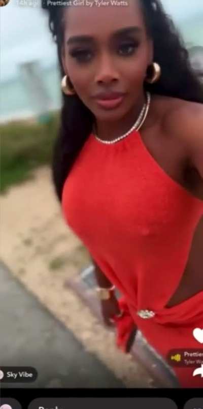 Yandy Smith