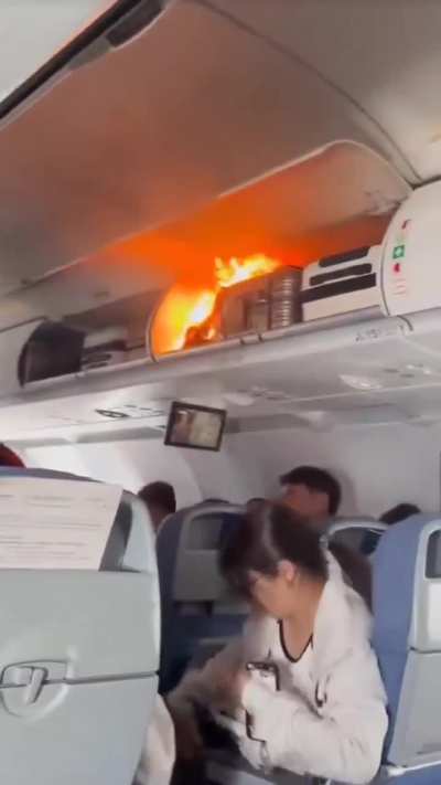 A lithium battery in a passenger&rsquo;s overhead bag caught fire mid-air on an Air China flight, forcing an emergency landing in Shanghai. No one was injured. 18/10/2025