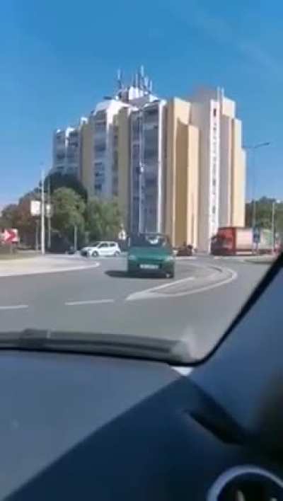 Natrag u auto&scaron;kolu 😂😂😂