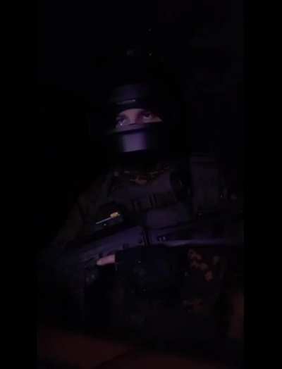 Loading into the TerraGroup Labs after taking every one of Sanitar's stims