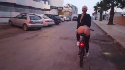 wanna ride w me ? 😘