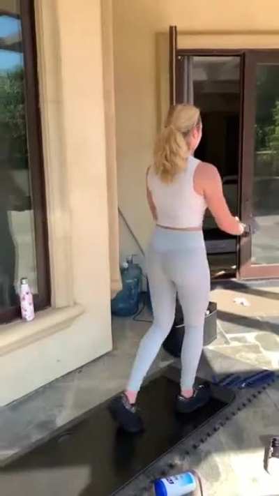 Peyton working out