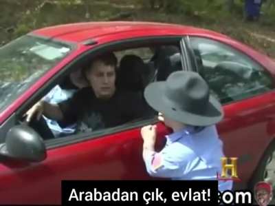 Sevdiğim bir videoyu &ccedil;evirip sizinle paylaşmak istedim, kendimi geliştirmeye &ccedil;alışıyorum eleştiri veya &ouml;neriniz varsa l&uuml;tfen s&ouml;yleyin.(Yıldız koyduğum yerleri aşağıda a&ccedil;ıklıyorum.)