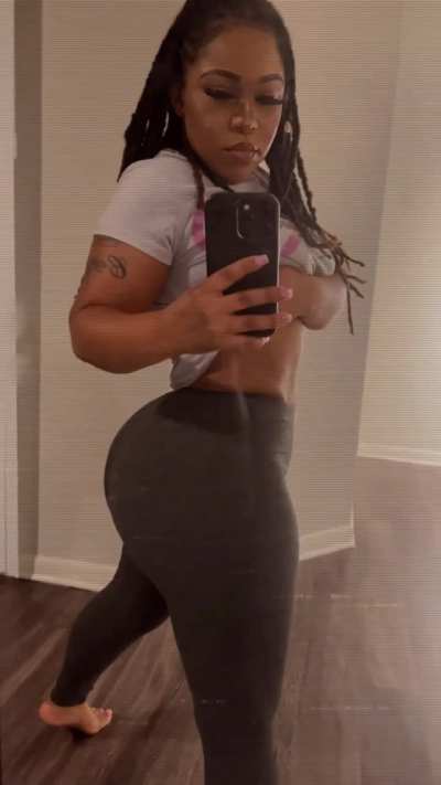 Everything slim but the ass