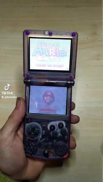 My new GBC104 (ds lite in gbc shell)