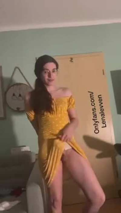 [Reddit] thats a Dress To wear without underwear😈