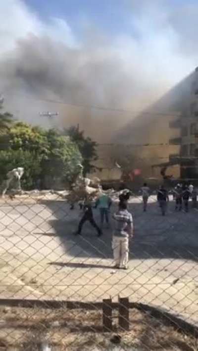 Hataydaki yangınla alakalı bir video gruba atmışlar kendileri &ccedil;ekip