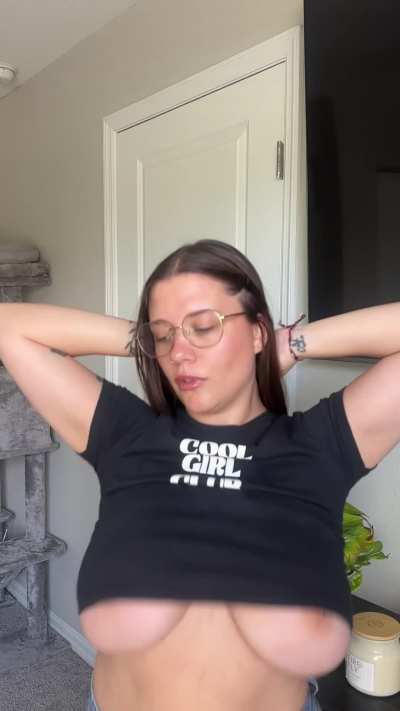 Just wanted to show you my tits