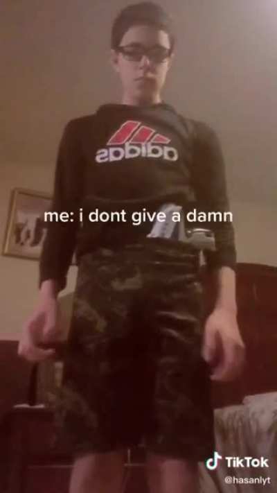 you know he keeps that muthafuckin&rsquo; thang on em