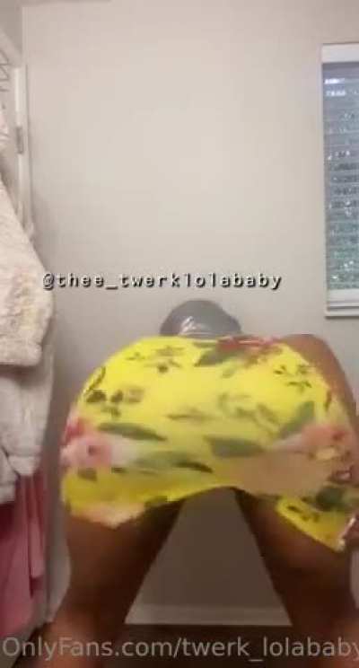 T&rsquo;lolababy🥩🍑🍔🍖