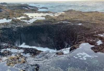 &eth;&yen;The mesmerizing and kinda terrifying Thor&acirc;s Well on the coast of Oregon