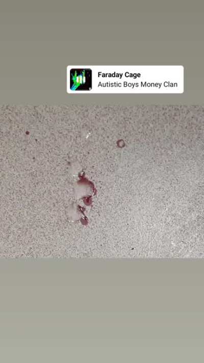 cum n blood