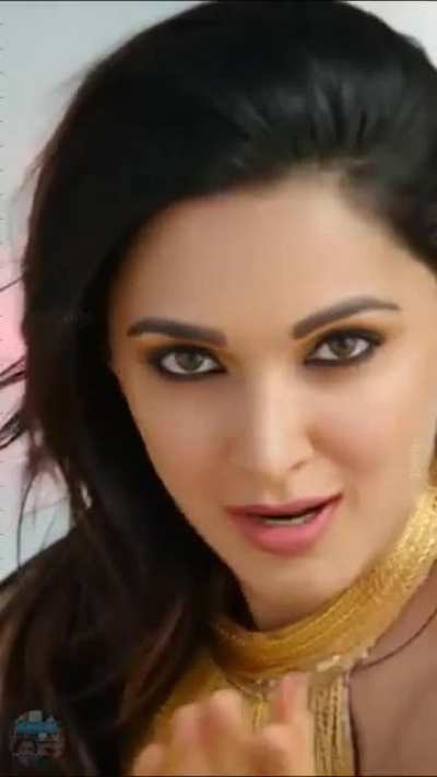 Kiara Advani creating burj khalifa on our pants from her song "Burj Khalifa" !!