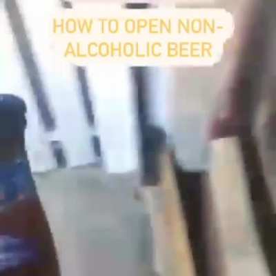 Da kann meine Alte gleich mal aufwischen😂😂😂wenn die mir so eine Pl&ouml;rre hinstellt 😡😡😡 darauf erst mal ein sch&ouml;nes Weissbier 🍻
