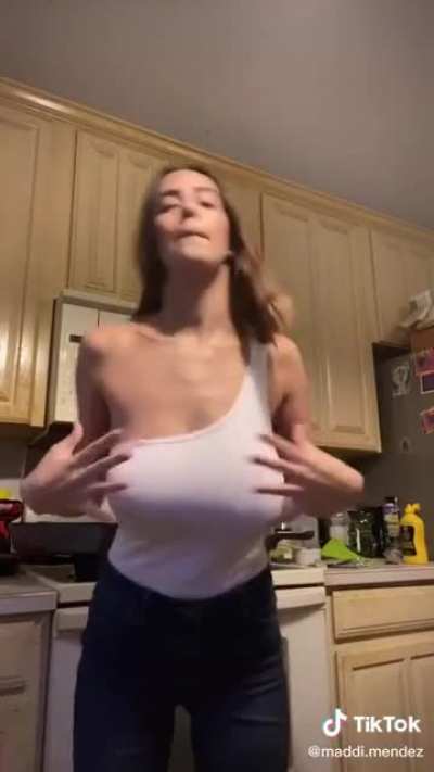 Busty TikTokThot