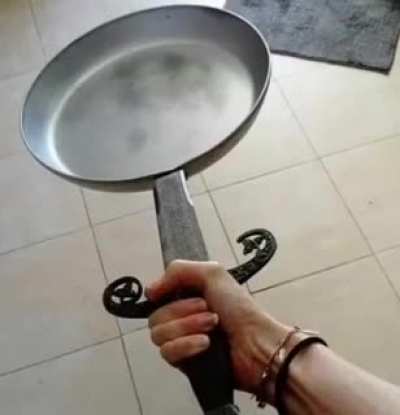 Demo pan