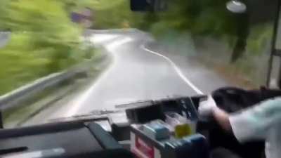 Dude stop the vehicle!