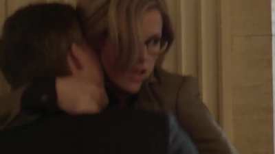 Kathaleen Robertson in boss