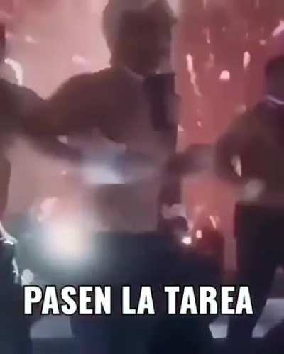 Es urgente, creo que voy a reprobar la heterosexualidad si no la pasan