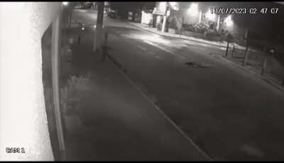 A drunk girl falls asleep in the middle of the road (July 13, 2023. Santar&eacute;m, Brazil.)