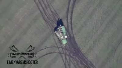 RU pov: Lancet drone hits moving BUK system