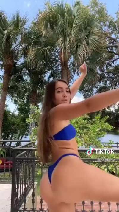 🎂