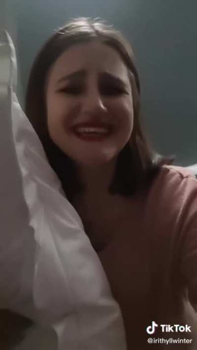 Deranged laughter o.0
