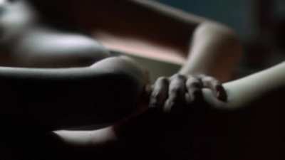 Piper Perabo, Jessica Paré in 'Lost and Delirious'