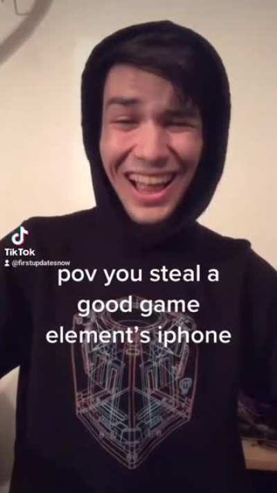 POV You Steal a Good Game Element's iPhone