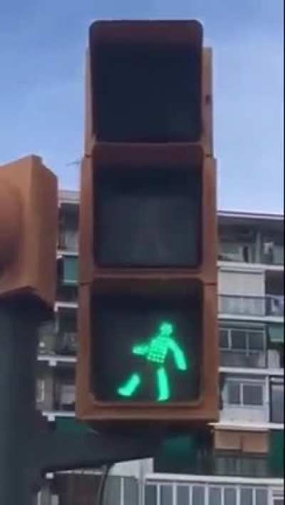Traffic Green Light have some burned bulbs