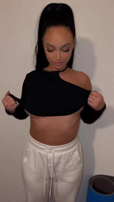 1st try, please be kind with my titty drop