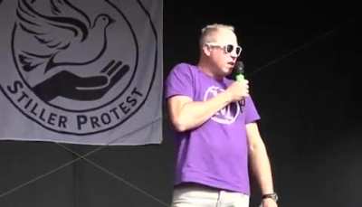 Philipp Gut, Gsch&auml;ftsf&uuml;erer vom &sbquo;Medienpaket Nein&lsquo;-Komitee, am Perform&auml;&hellip;