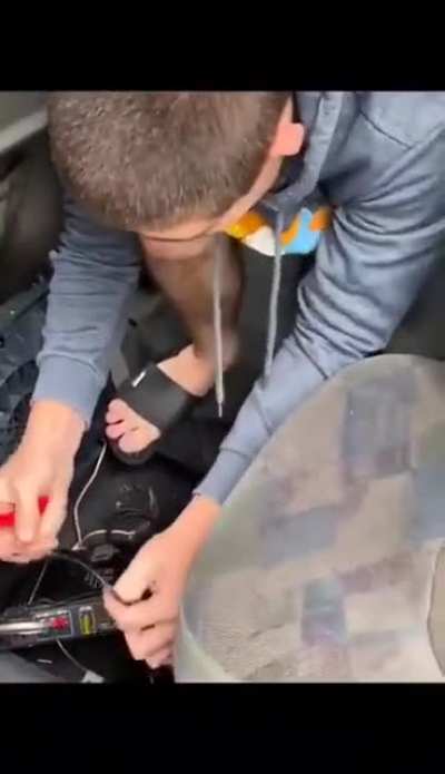 Io toată viața me lucrez pe așa blyat, ci, n-ai &icirc;ncrediri?
