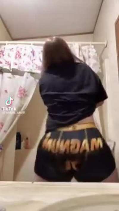 Pawgs on deck