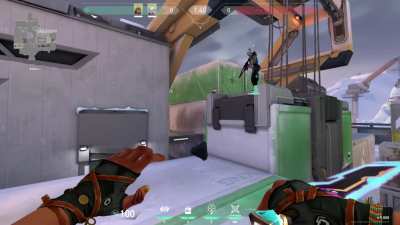 'Infinite' Spike Ping Pong on Icebox