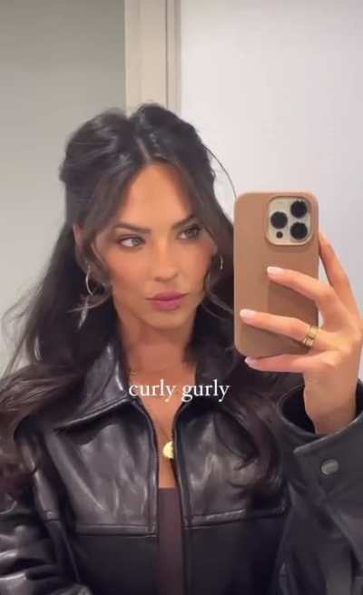 Curly hairstyle