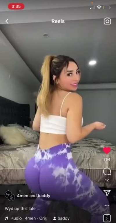 Anyone know her tiktok? 🥵
