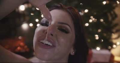 Santa&rsquo;s favorite little cumslut