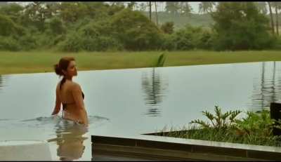 Sexy Anushka Sharma