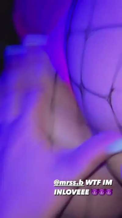 close up 🍑